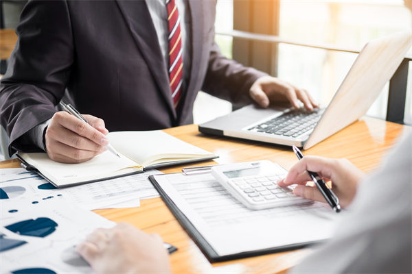 企業(yè)管理之要讓員工跟隨你，保持一致