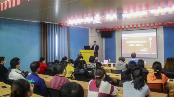 中境總經理范紹熙先生發(fā)表講話