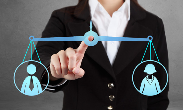 績效評估：客觀公正評價員工表現(xiàn)，激發(fā)員工動力