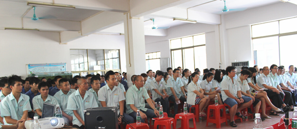 2015年8月25，興順公司管理升級(jí)誓師大會(huì)召開(kāi)