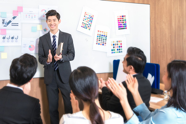 如何加強(qiáng)集團(tuán)內(nèi)部信息溝通促進(jìn)團(tuán)隊(duì)協(xié)作？