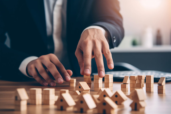 現(xiàn)代集團(tuán)管控：跨層次，跨地域，跨產(chǎn)業(yè)的視角