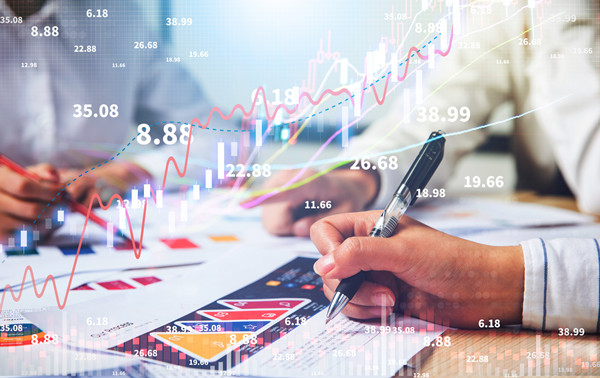 在快速變化的市場環(huán)境中，如何調(diào)整薪酬策略？