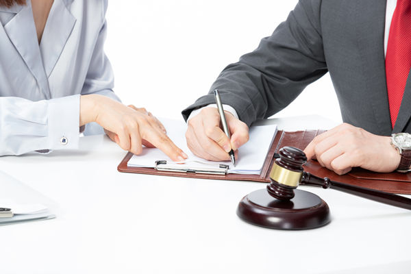 集團法務(wù)合規(guī)管控：保障企業(yè)合法權(quán)益，降低法律風(fēng)險