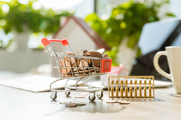 提供供應(yīng)鏈金融服務(wù)，緩解企業(yè)資金壓力