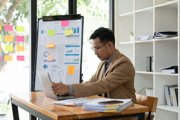 端到端供應鏈：實現(xiàn)全程管控，提升整體效益