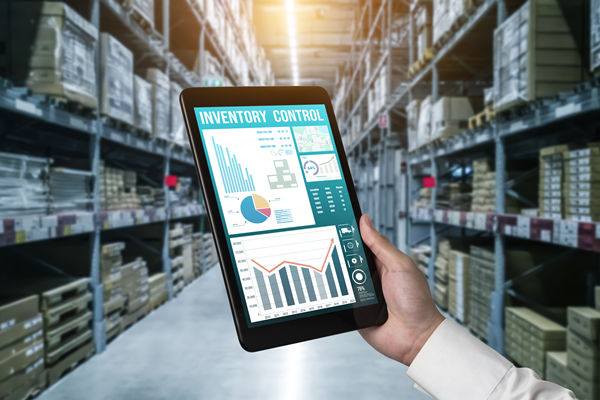 智能決策：利用數(shù)據(jù)驅(qū)動(dòng)策略，提升企業(yè)管理效能