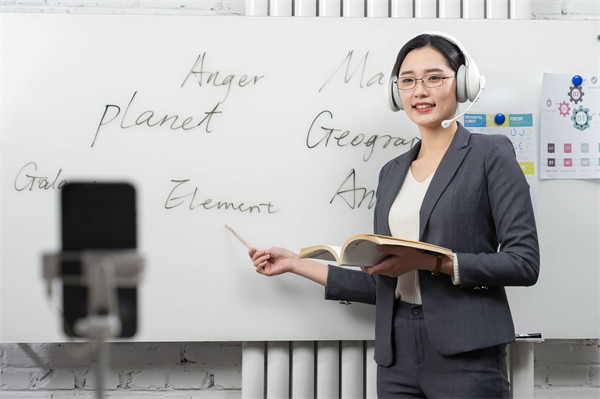 品牌數(shù)字化：借助數(shù)字技術(shù)，創(chuàng)新品牌營銷模式