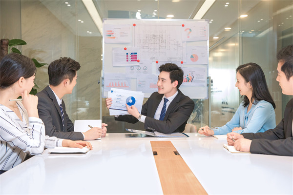 精心組織規(guī)劃，引領(lǐng)企業(yè)高效協(xié)作，邁向卓越未來(lái)