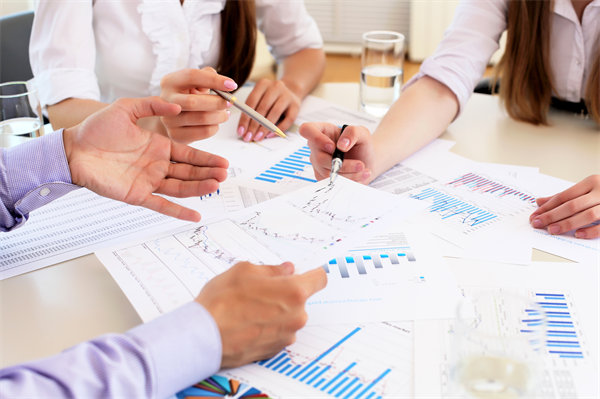 營銷效果評估：實時監(jiān)測、評估營銷活動的效果