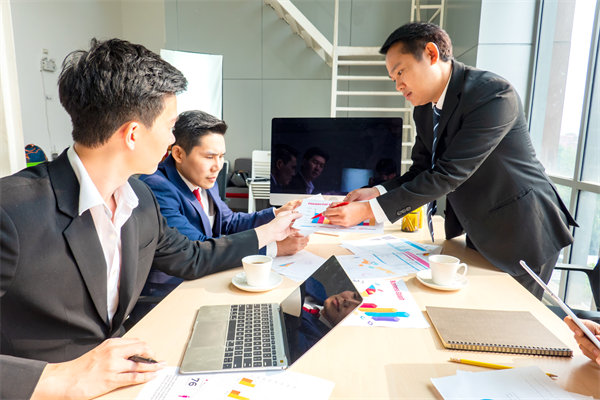 平衡計分卡：多維度評估，全面提升績效