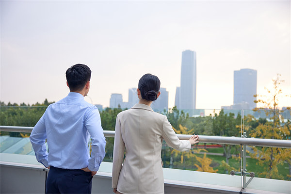 福利政策規(guī)劃：提供福利保障，增強員工忠誠度