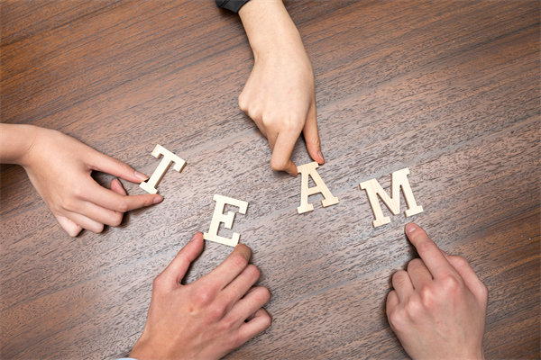 智慧管理與決策：量身定制，解決企業(yè)挑戰(zhàn)