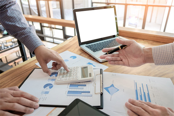 財(cái)務(wù)的羅盤：預(yù)算管理的戰(zhàn)略價值與實(shí)踐指南