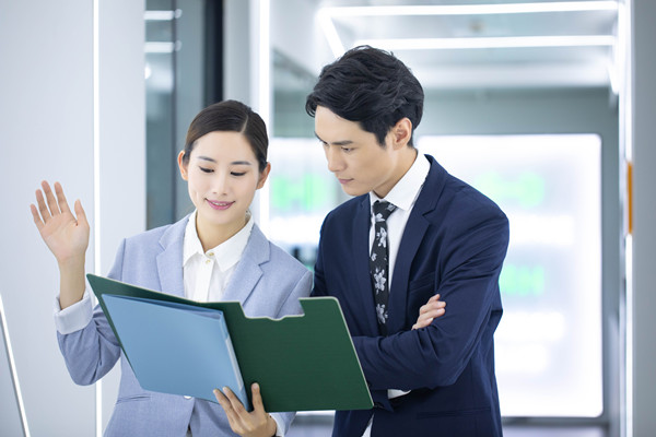 科學(xué)薪酬體系：激勵(lì)員工，提升績效的關(guān)鍵策略