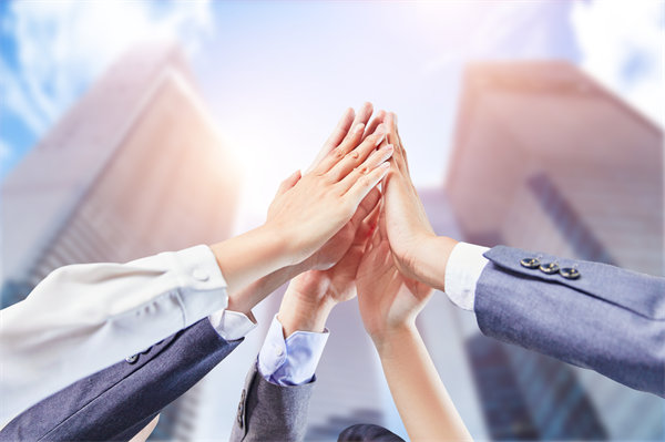 立足企業(yè)實(shí)際，制定可行經(jīng)營(yíng)計(jì)劃，確保企業(yè)穩(wěn)健前行