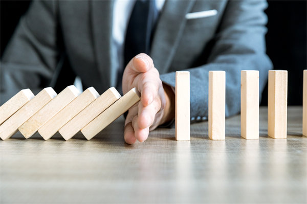 年度經(jīng)營(yíng)計(jì)劃在制定過程中有哪些風(fēng)險(xiǎn)隱患？如何避免？