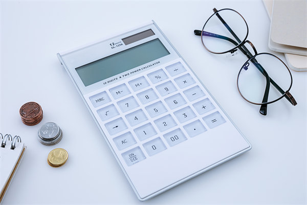 根據(jù)薪酬的構(gòu)成來確定不同競爭性薪酬政策怎么制定？