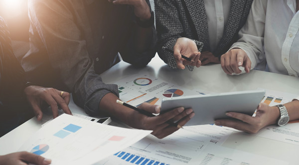 如何科學(xué)設(shè)計薪酬體系以激發(fā)員工最大潛能？