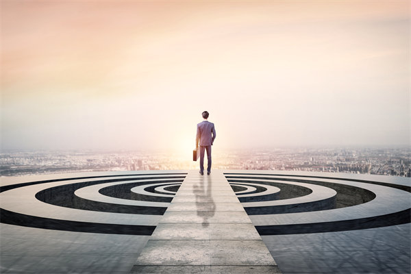 智能制造時代，企業(yè)如何培養(yǎng)跨界融合的復(fù)合型人才？