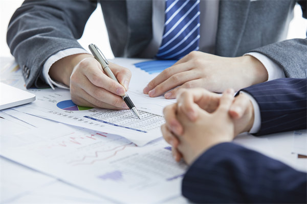 薪酬與績(jī)效如何有效掛鉤，促進(jìn)公平與激勵(lì)并存？