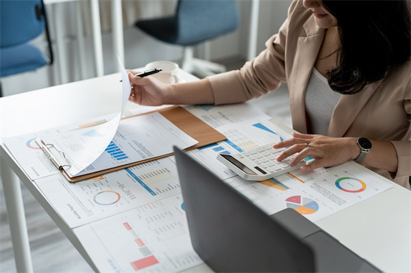 員工福利多樣化趨勢(shì)：哪些非貨幣激勵(lì)可提高滿意度？