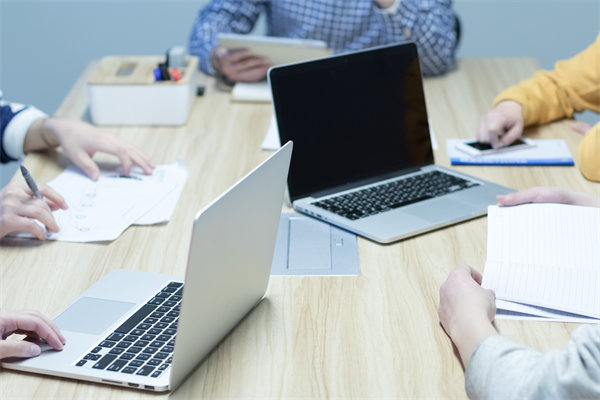 面對數(shù)字化轉型，組織規(guī)劃應如何融入新技術元素？