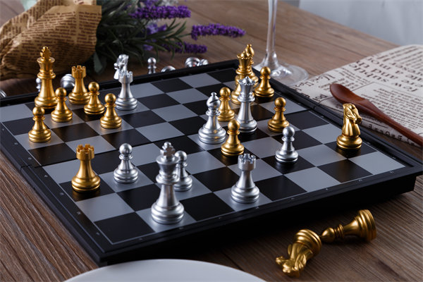 系統(tǒng)構(gòu)建戰(zhàn)略管理體系，確保企業(yè)戰(zhàn)略目標(biāo)落地生根