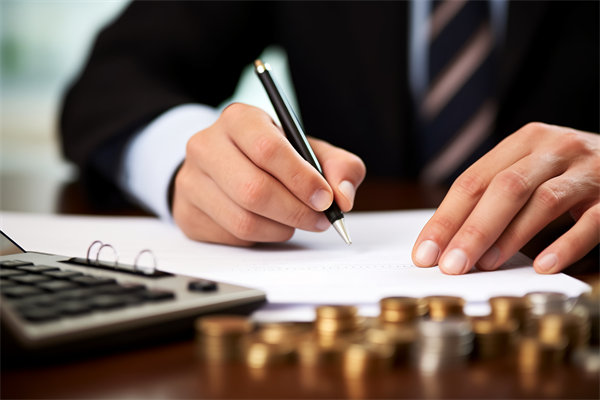 績(jī)效不佳員工的薪酬調(diào)整策略：如何既公平又有效？