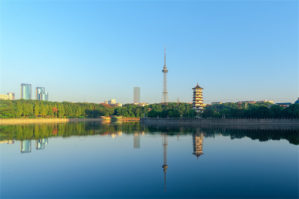 長(zhǎng)沙企業(yè)管理咨詢(xún)：如何定制專(zhuān)屬優(yōu)化方案？