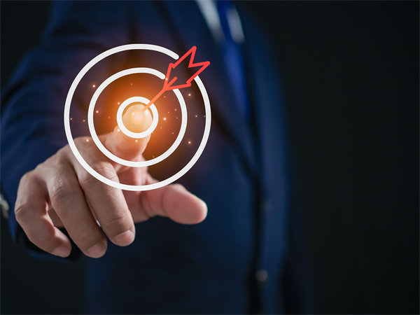 企業(yè)戰(zhàn)略與文化建設(shè)相結(jié)合，打造獨具特色的發(fā)展模式