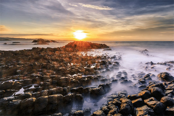 企業(yè)管理咨詢?nèi)绾沃φ闹萜髽I(yè)提升競(jìng)爭(zhēng)力？