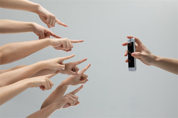 品牌危機(jī)公關(guān)：面對(duì)負(fù)面輿論，如何有效轉(zhuǎn)危為安？