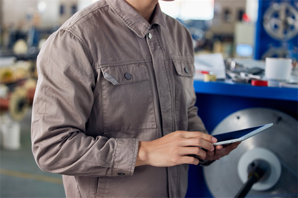 持續(xù)改進(jìn)機(jī)制在精益生產(chǎn)中如何驅(qū)動(dòng)質(zhì)量與成本雙贏？