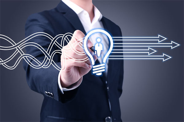 環(huán)境快速變化，企業(yè)如何靈活調(diào)整組織規(guī)劃以應(yīng)對(duì)挑戰(zhàn)？