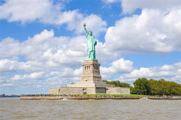 特朗普宣布勝選！國(guó)內(nèi)制造業(yè)何去何從？