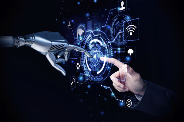 戰(zhàn)略管理與業(yè)務(wù)融合，推動(dòng)企業(yè)轉(zhuǎn)型升級與創(chuàng)新發(fā)展