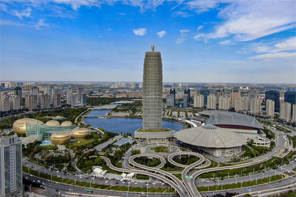 鄭州戰(zhàn)略咨詢公司如何為企業(yè)定制長(zhǎng)遠(yuǎn)發(fā)展規(guī)劃？