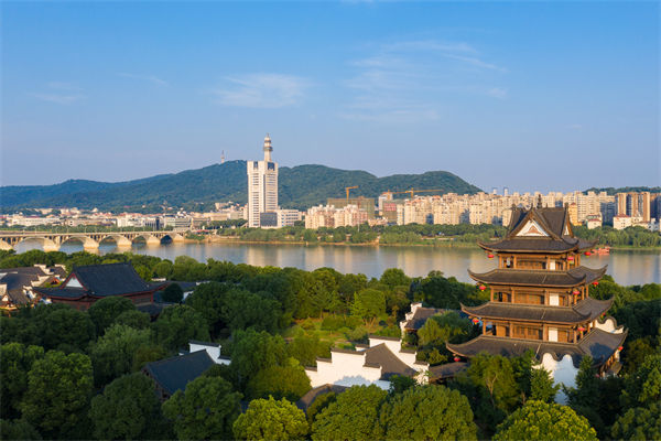 長沙績效咨詢公司如何為企業(yè)構(gòu)建高效績效評估體系？