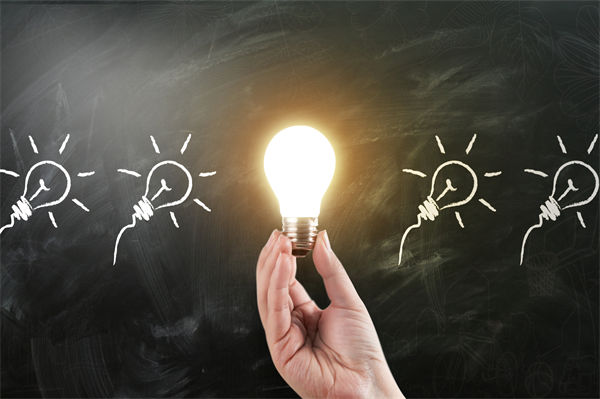 面對未來不確定性，集團(tuán)如何調(diào)整管控策略以應(yīng)對挑戰(zhàn)？