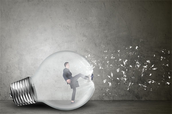 營銷團(tuán)隊(duì)如何培養(yǎng)創(chuàng)新思維，應(yīng)對市場變化？