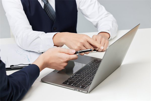 人才流失嚴重，人力資源管理如何構(gòu)建穩(wěn)固人才防線？