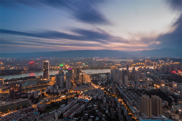 企業(yè)如何借助福州咨詢公司優(yōu)化組織運(yùn)作流程與效能？