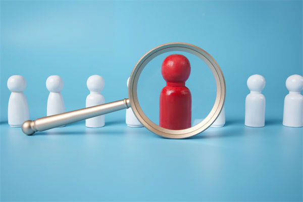 招聘效率低下，人力資源管理如何優(yōu)化流程精準(zhǔn)引才？