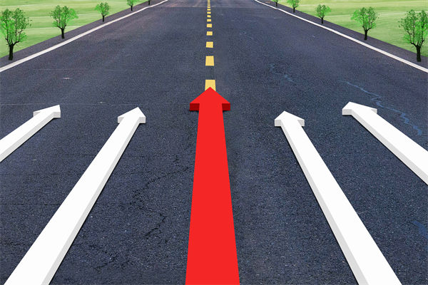 管理咨詢?nèi)绾瓮黄瞥Ｒ?guī)，為企業(yè)量身打造核心競(jìng)爭(zhēng)優(yōu)勢(shì)？