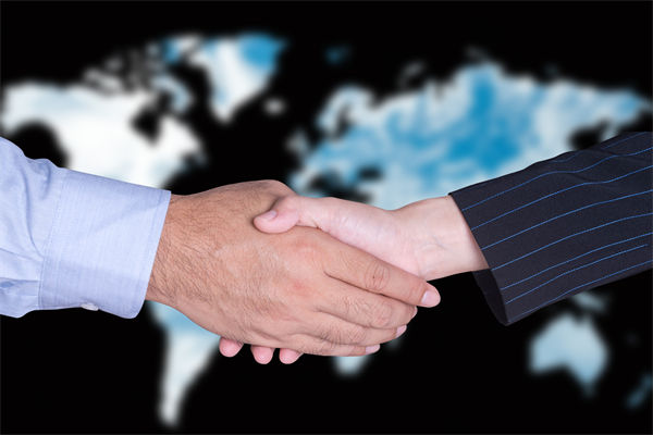 美企業(yè)主：付關(guān)稅也要中國(guó)造，對(duì)關(guān)聯(lián)企業(yè)的啟示