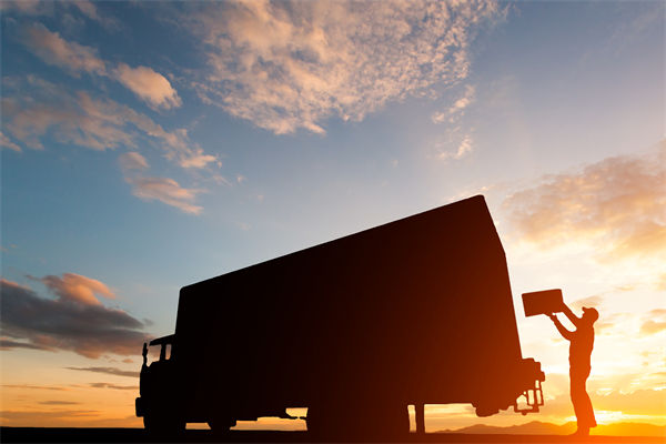 快遞員入職京東13年工資共100多萬，對其他企業(yè)有何啟示？