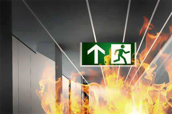 山東化工廠爆炸后樓房僅?？蚣?，對制造業(yè)有何啟示？