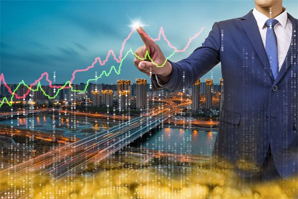 市場瞬息萬變，企業(yè)戰(zhàn)略該如何靈活調(diào)整以搶占先機(jī)？