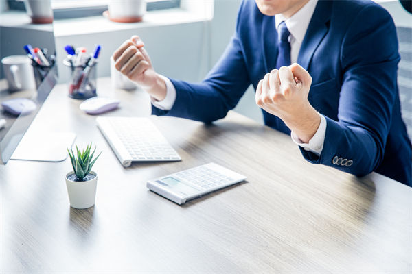 新員工入職三月變老油條，文化如何阻止組織熵增？